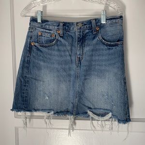 Levi’s Mini Denim Skirt